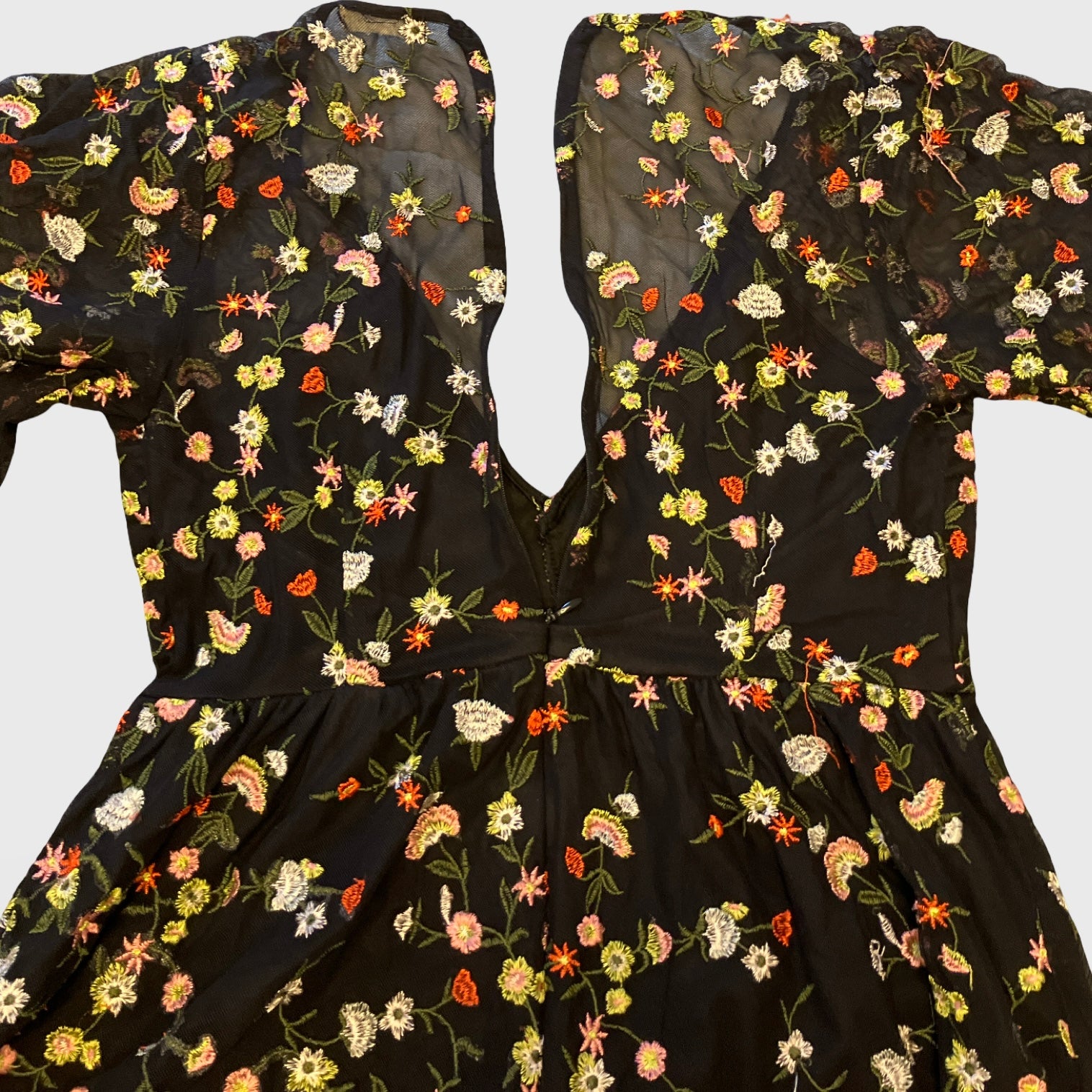 Robe/short noir fleurie Honey Punch - M