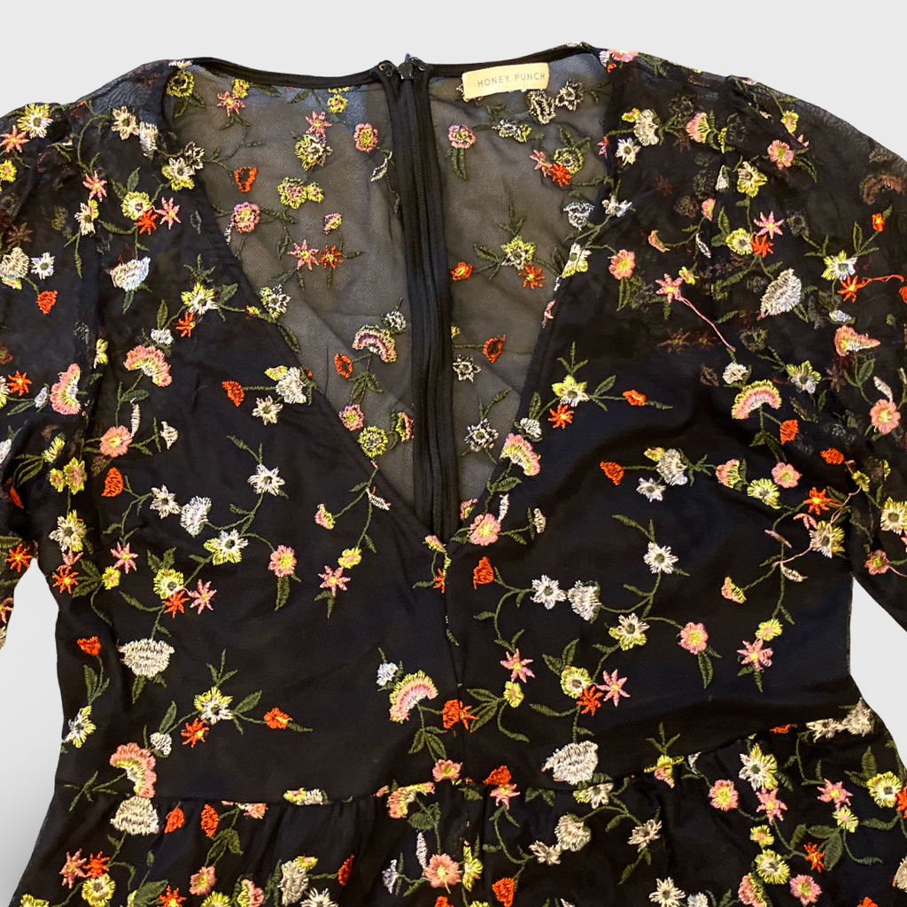 Robe/short noir fleurie Honey Punch - M